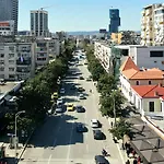 Bazaar's Eye, 3br, Central, Free Parking, Large Terrace