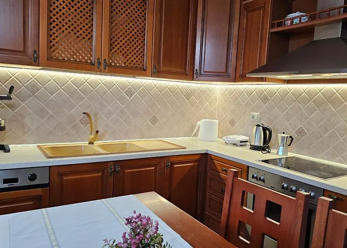 Bazaar's Eye Free Parking Spacious Tarrace 地拉那