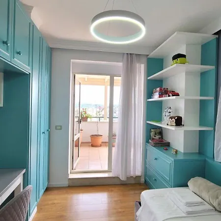 Bazaar's Eye, 3br, Central, Free Parking, Large Terrace * Tirana