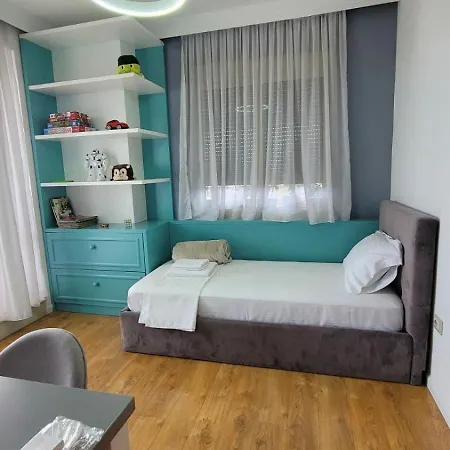 Apartament Bazaar's Eye Free Parking Spacious Tarrace Tirana