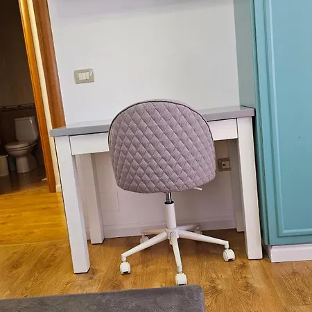 Bazaar's Eye, 3br, Central, Free Parking, Large Terrace