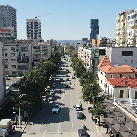 Bazaar's Eye, 3br, Central, Free Parking, Large Terrace *