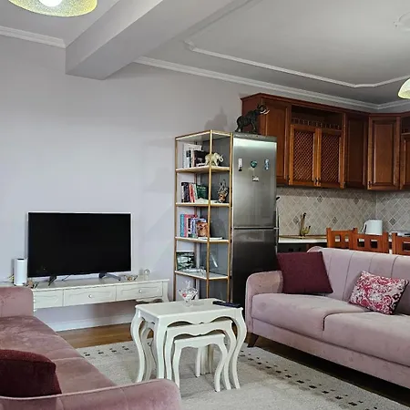 Bazaar's Eye, 3br, Central, Free Parking, Large Terrace