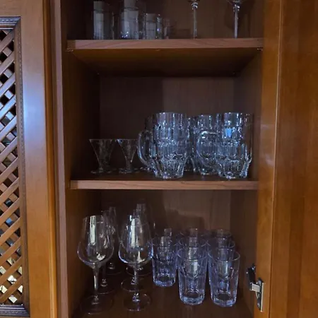 Bazaar's Eye Free Parking Spacious Tarrace Apartment Tirana