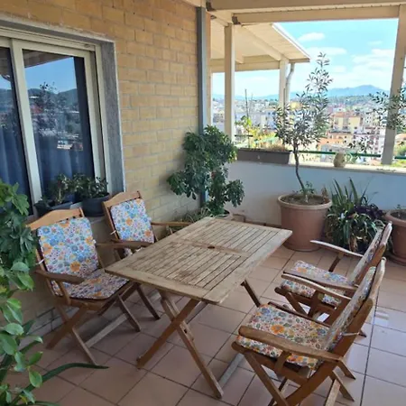 Bazaar's Eye, 3br, Central, Free Parking, Large Terrace Rruga Qemal Stafa, 1001 Apartamento