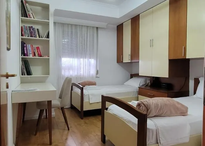 Daire Bazaar's Eye Free Parking Spacious Tarrace Tiran