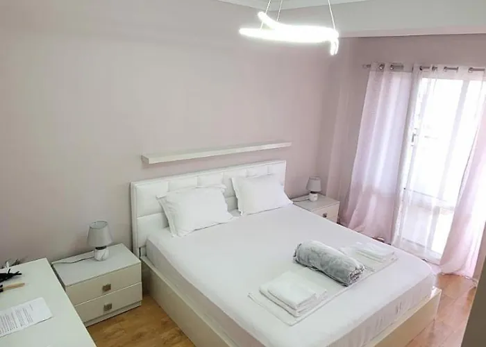 Bazaar's Eye Free Parking Spacious Tarrace Tiran